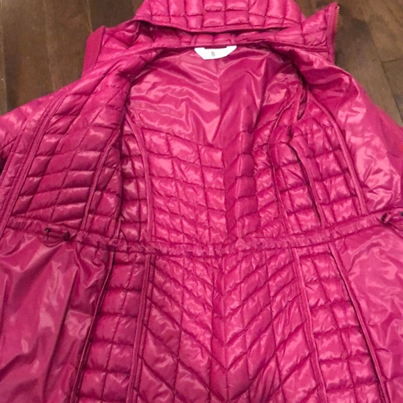 The Northface Thermoball Hooded Jacket/Parka ~ Dramatic Plum ~ NWT! - Picture 13 of 16